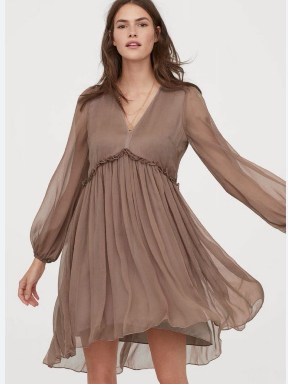 H&M V-Neck Chiffon Mini Dress In Powder Beige Womens Size 6 - NWOT
